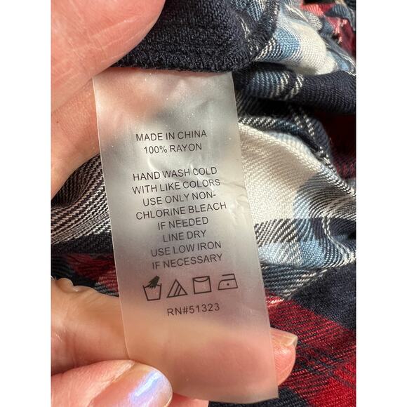 Vince Camuto Plaid Flannel Embroidered Babydoll Top S - Picture 6 of 6